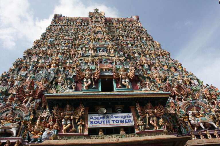 Best Tourist Places in Tamil Nadu
