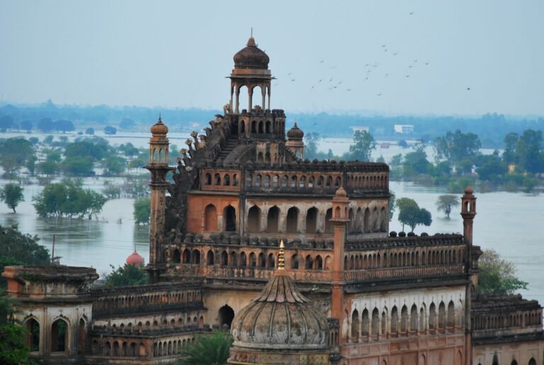 Best Tourist Places in Uttar Pradesh